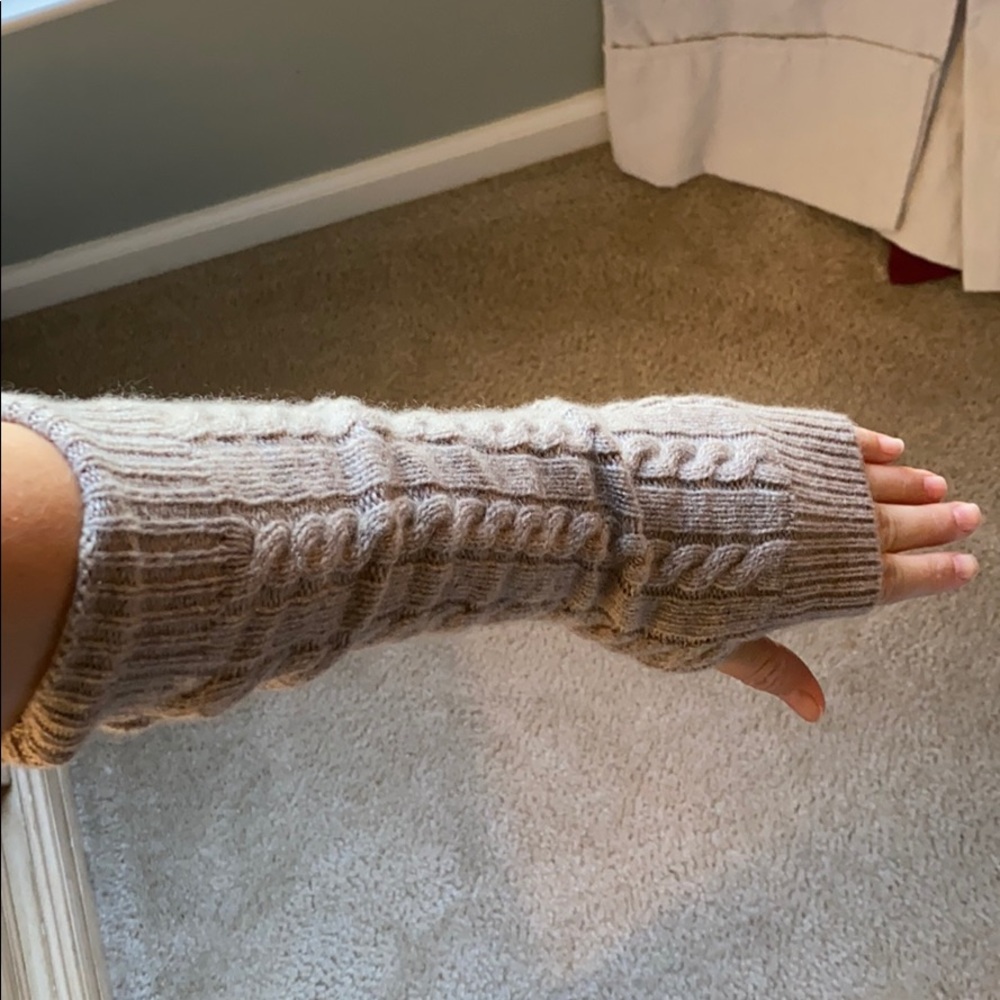 Mark & Graham cashmere gloves